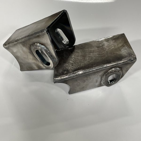 Brackets, Trailing Arm Slotted (Single Hole 2.5″) Medieval Chassis